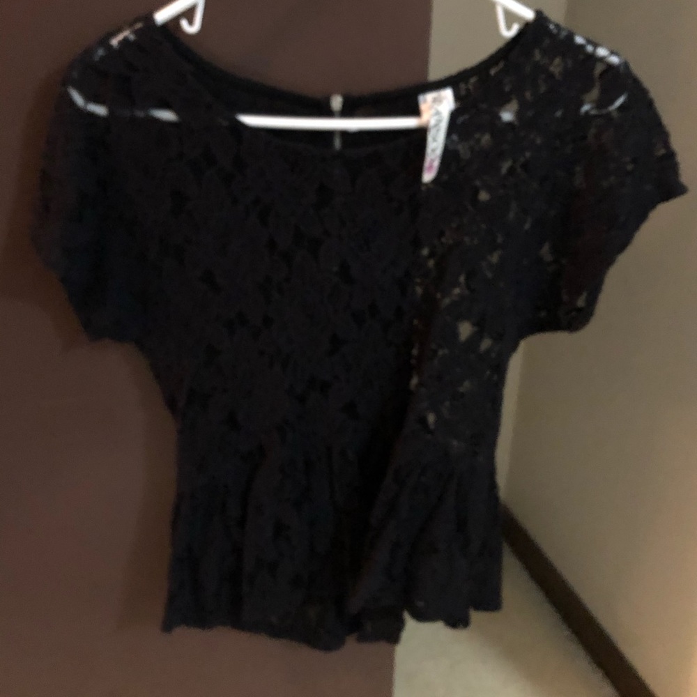 Peplum lace black top